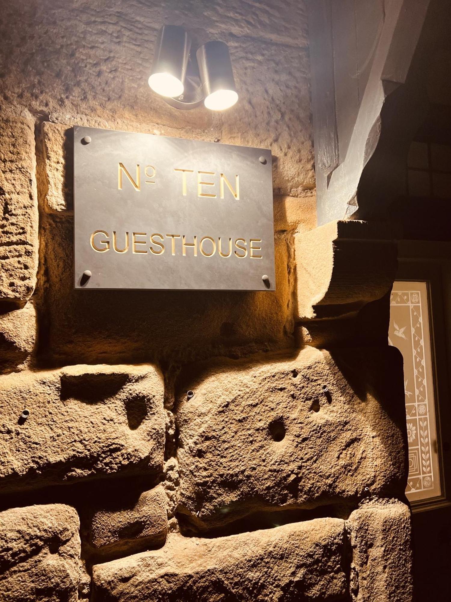 تاين No. Ten Guesthouse المظهر الخارجي الصورة